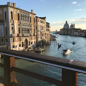 Homes & Holidays , Venise Italie