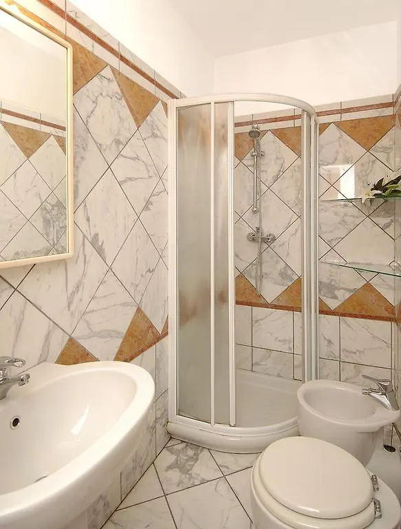 Ca' Dei Leoni Hotel Venice