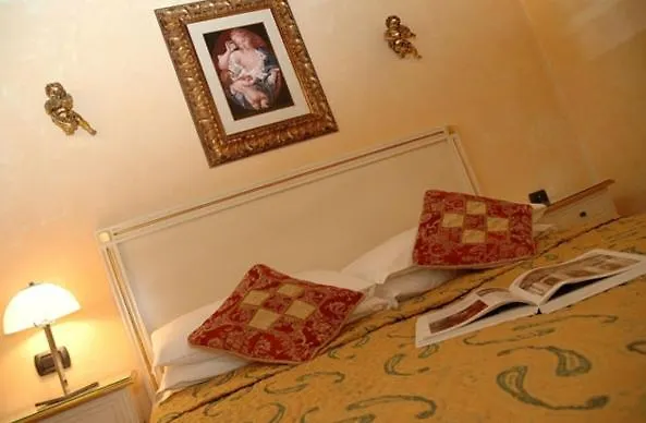 Ca' Dei Leoni Hotel Venice Italy